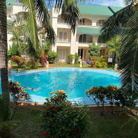 Best Holiday Beach Apartment Flic en Flac Экстерьер фото